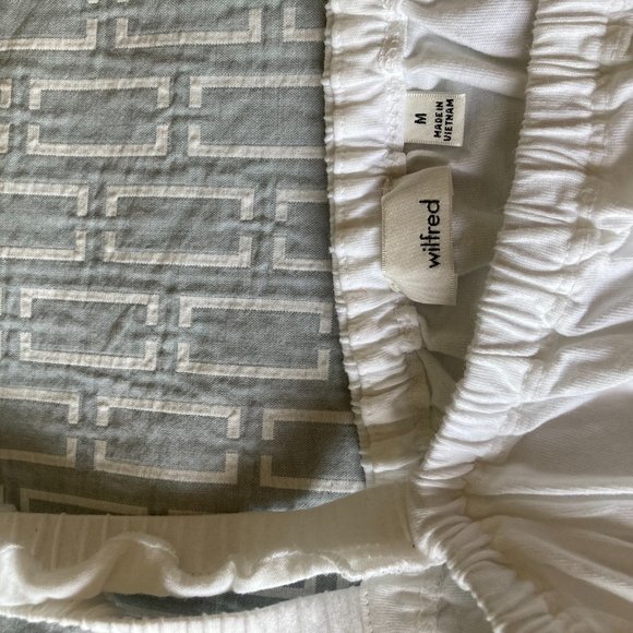 Aritzia Wilfred white ruffle top - Picture 2 of 2